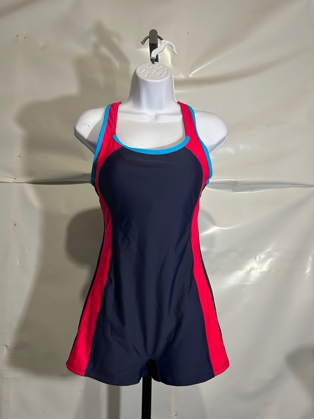 Women’s Navy & Pink One Piece Sport Swimsuit Size 6